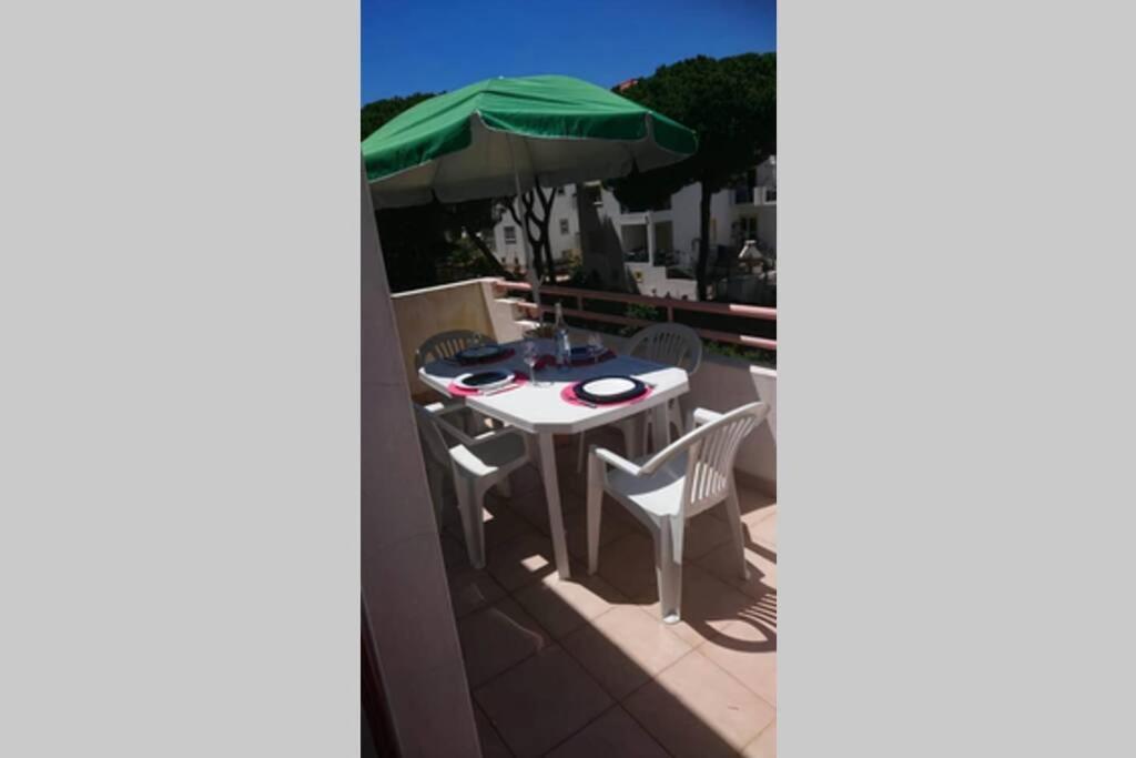 אלבופיירה Falesia - Near The Beach - The Gavel Apartment מראה חיצוני תמונה
